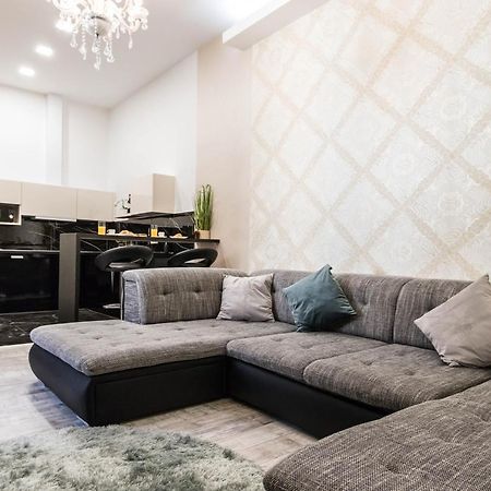 George'S Luxury Apartment At Danube Budapest Esterno foto