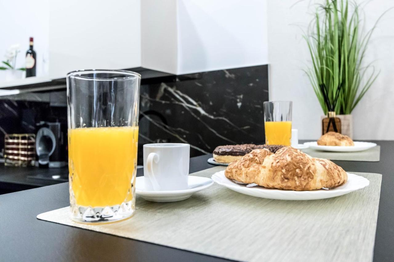 George'S Luxury Apartment At Danube Budapest Esterno foto