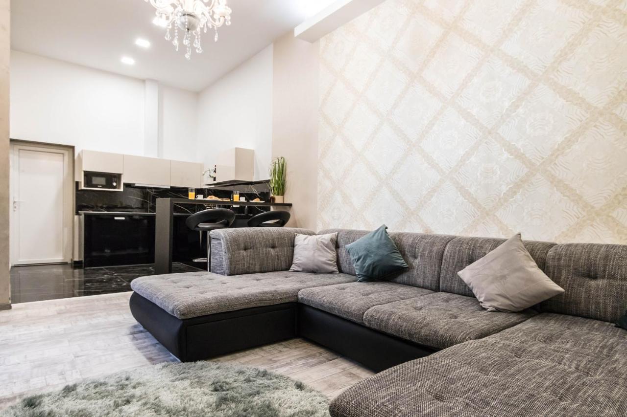 George'S Luxury Apartment At Danube Budapest Esterno foto